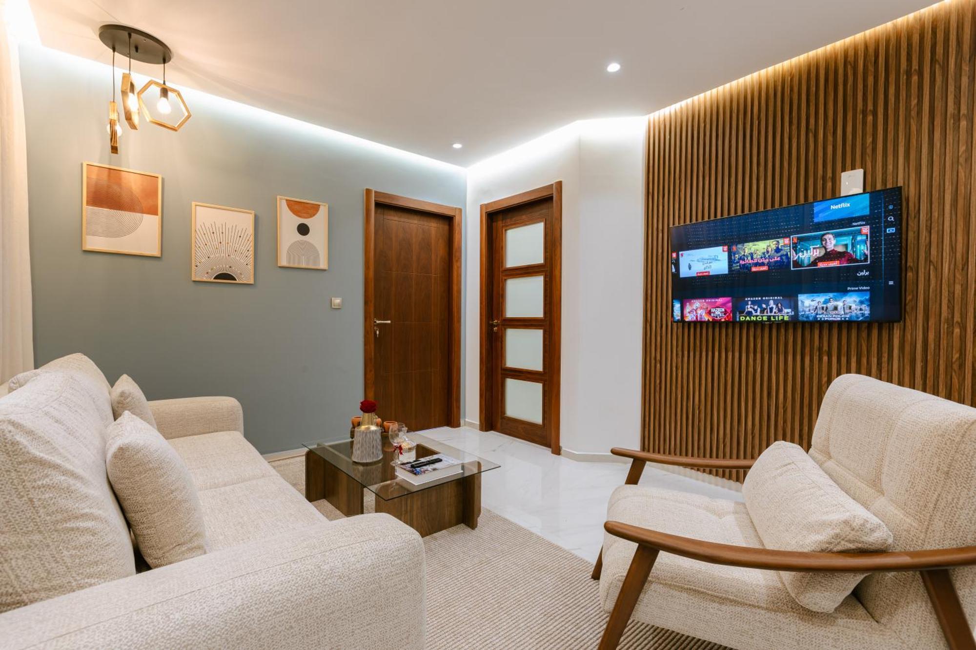 Marina View Residence Luxurious Studio Retreat With Stunning Ocean Views 1 Double Bedroom, 1 Convertible Couch Tangier Exterior photo